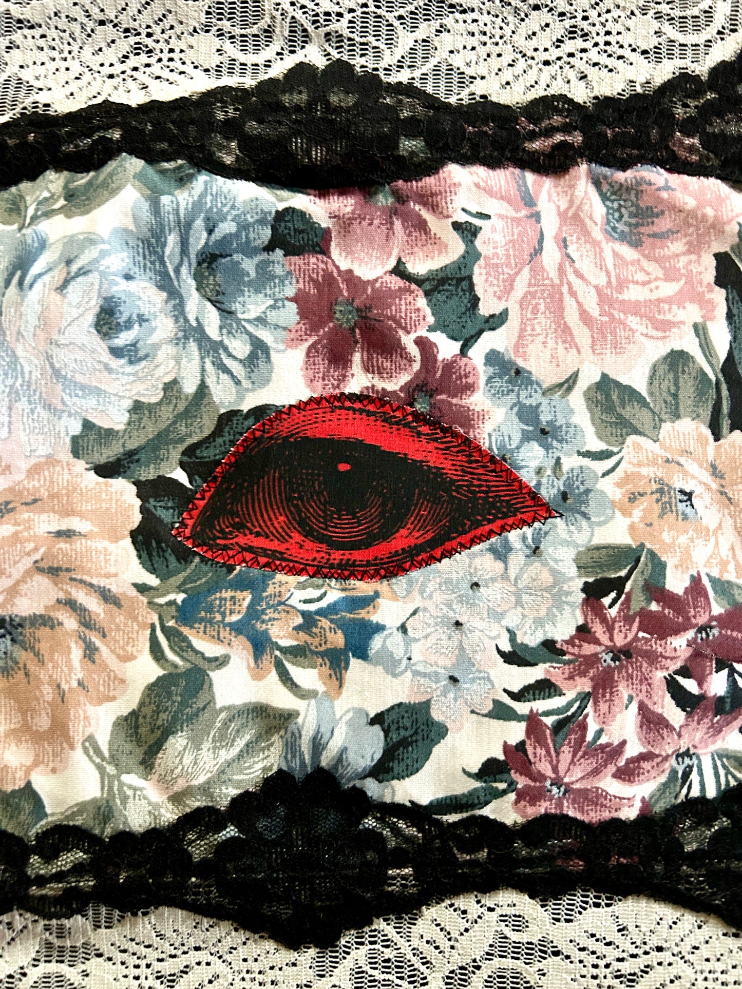 Eye see you mat