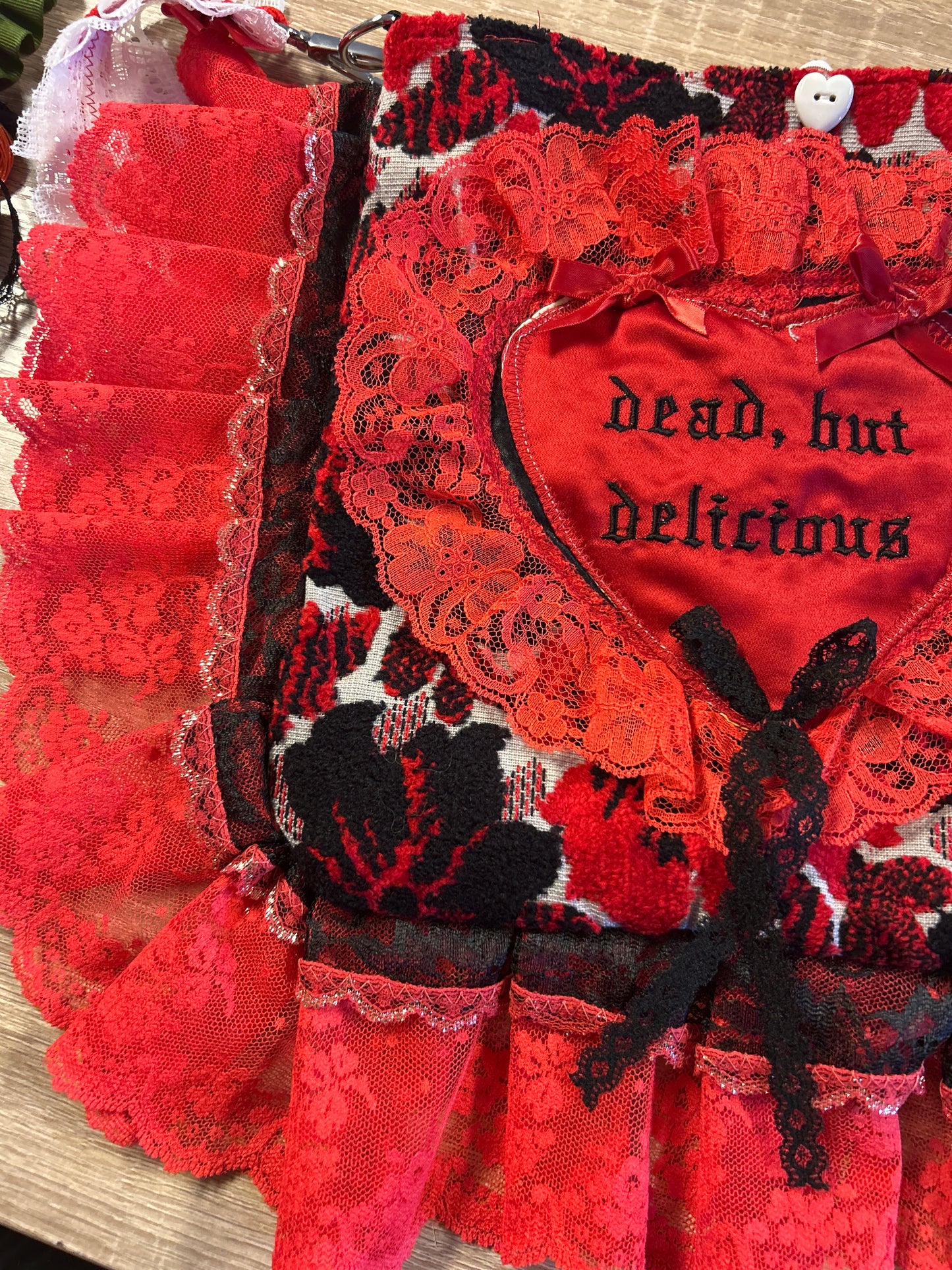 dead, but delicious tote