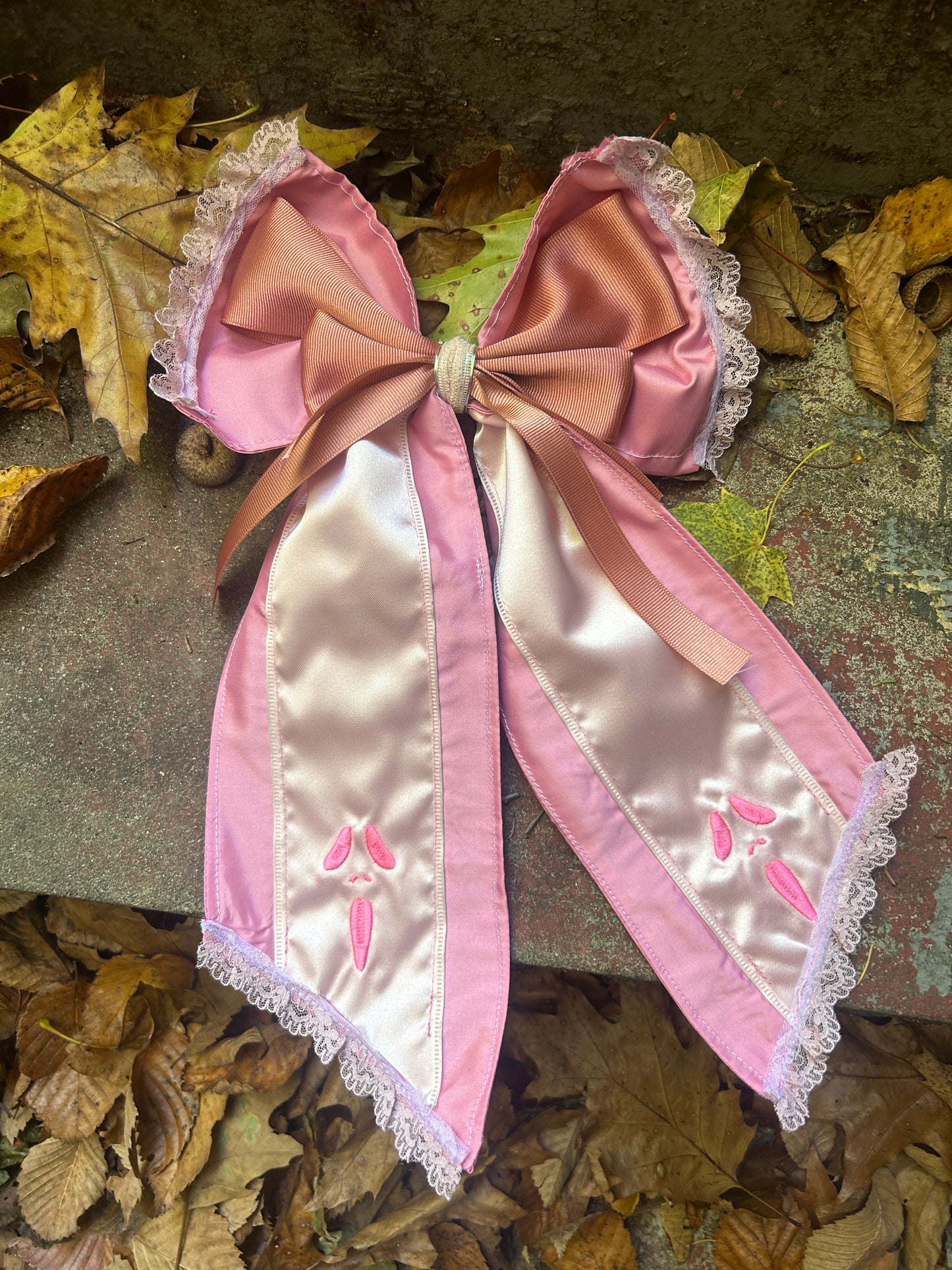 Coquette Style Ghost Face Hair Bow