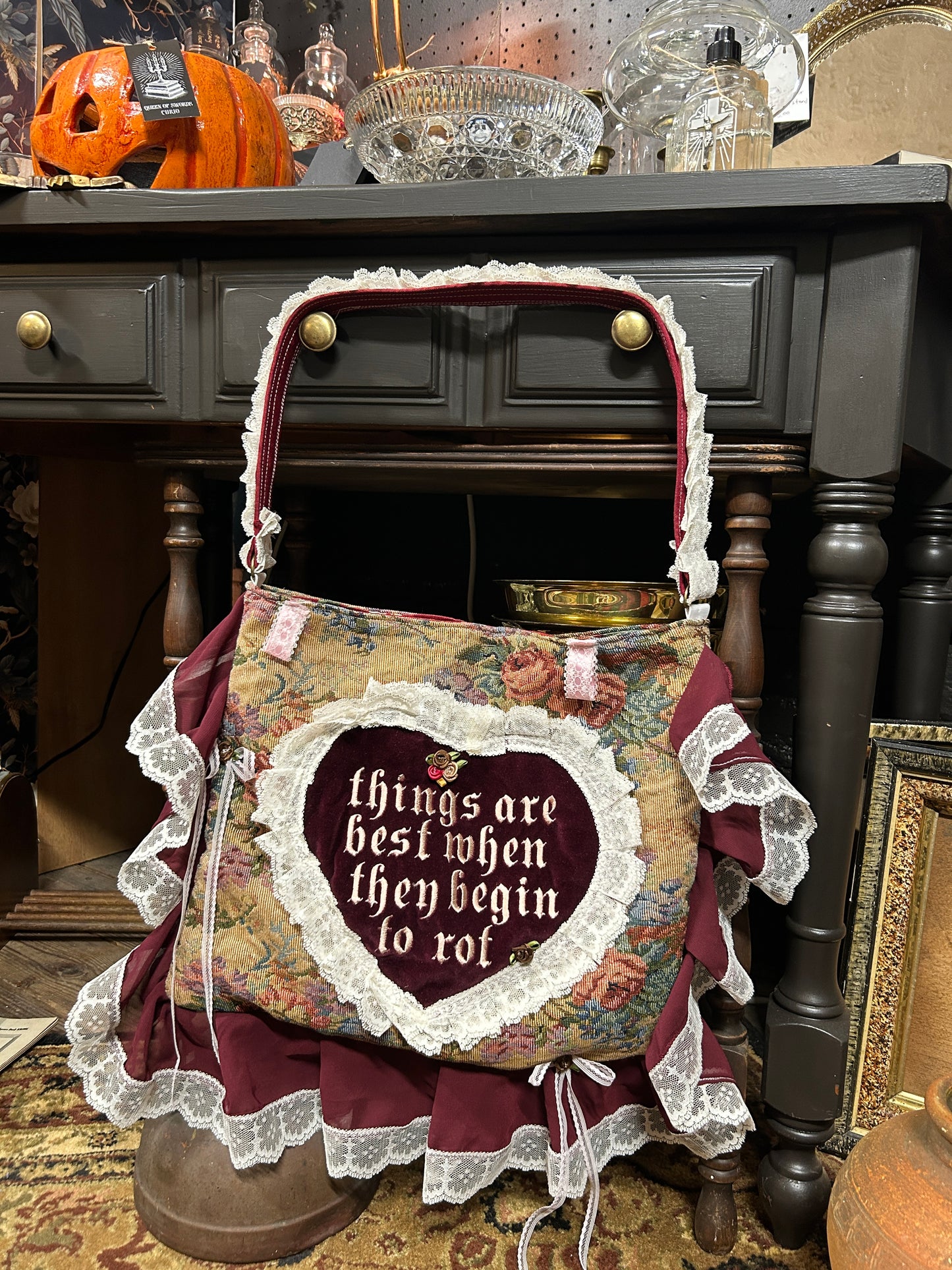 things are best when they begin to rot tote