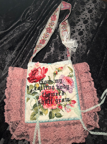 simple rotting bodies totes