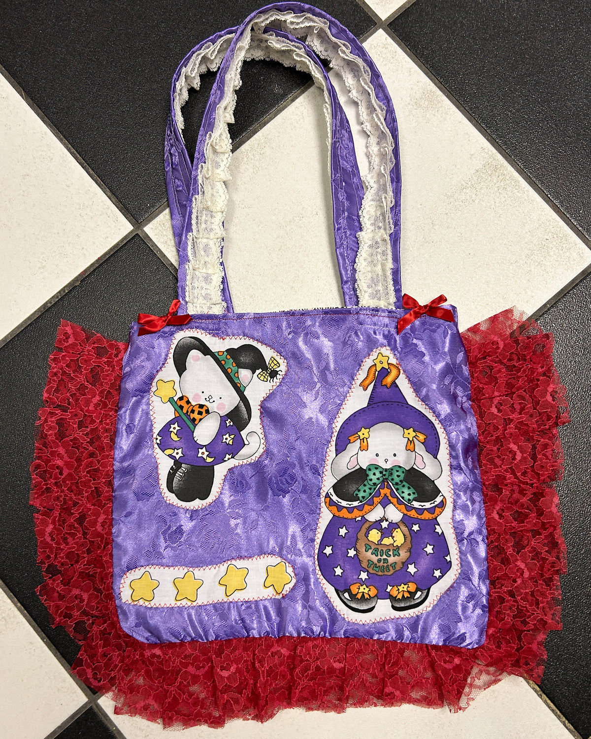 cutie pie Halloween totes