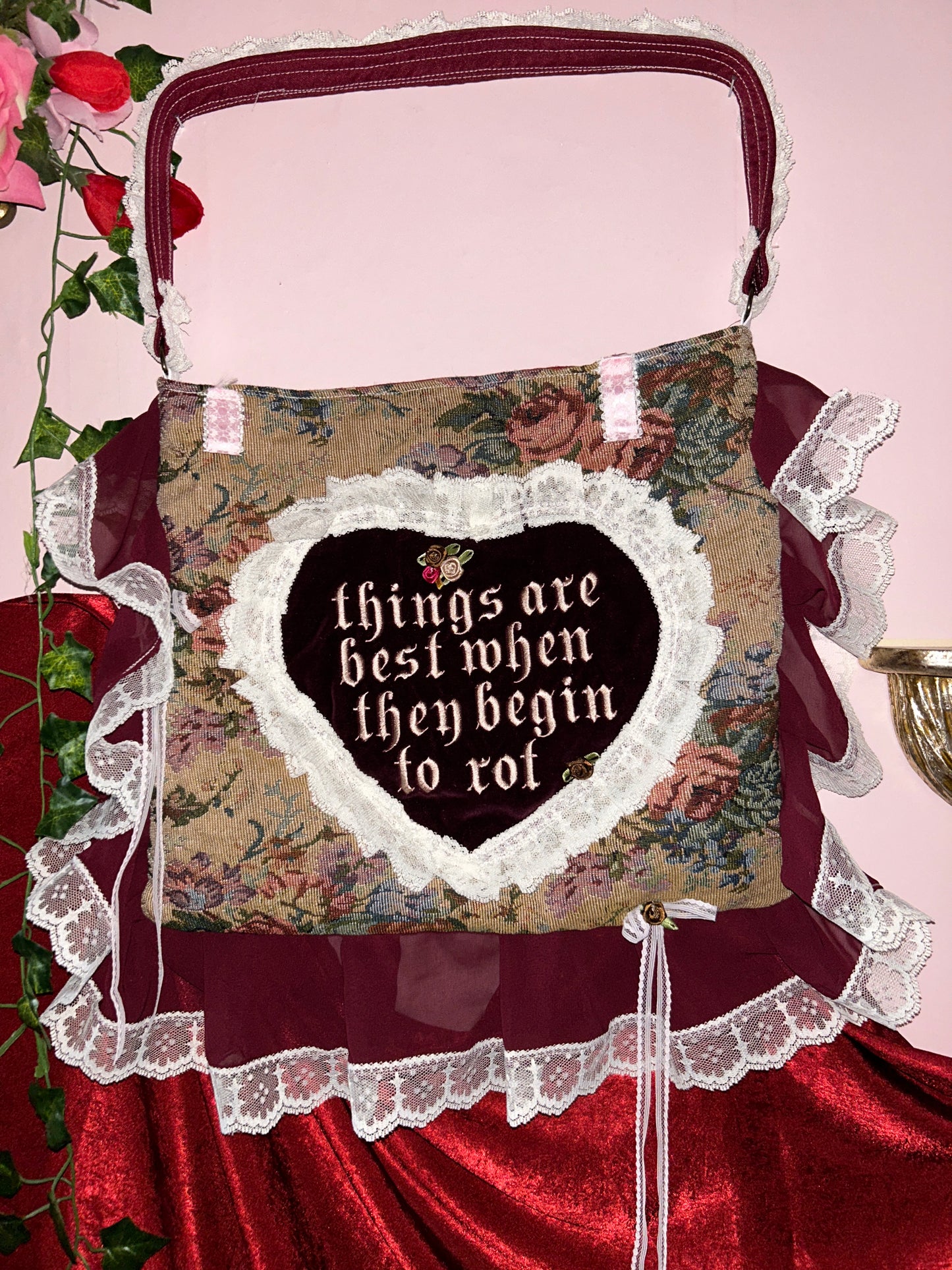 things are best when they begin to rot tote