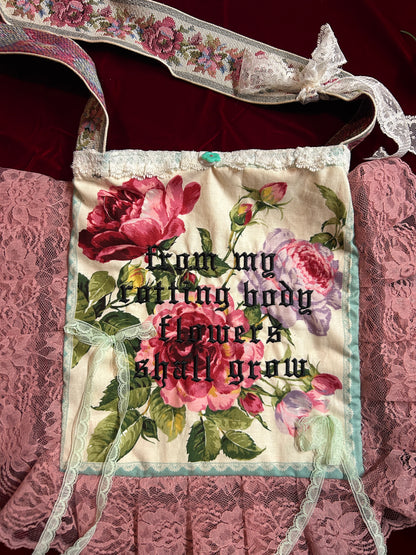 simple rotting bodies totes